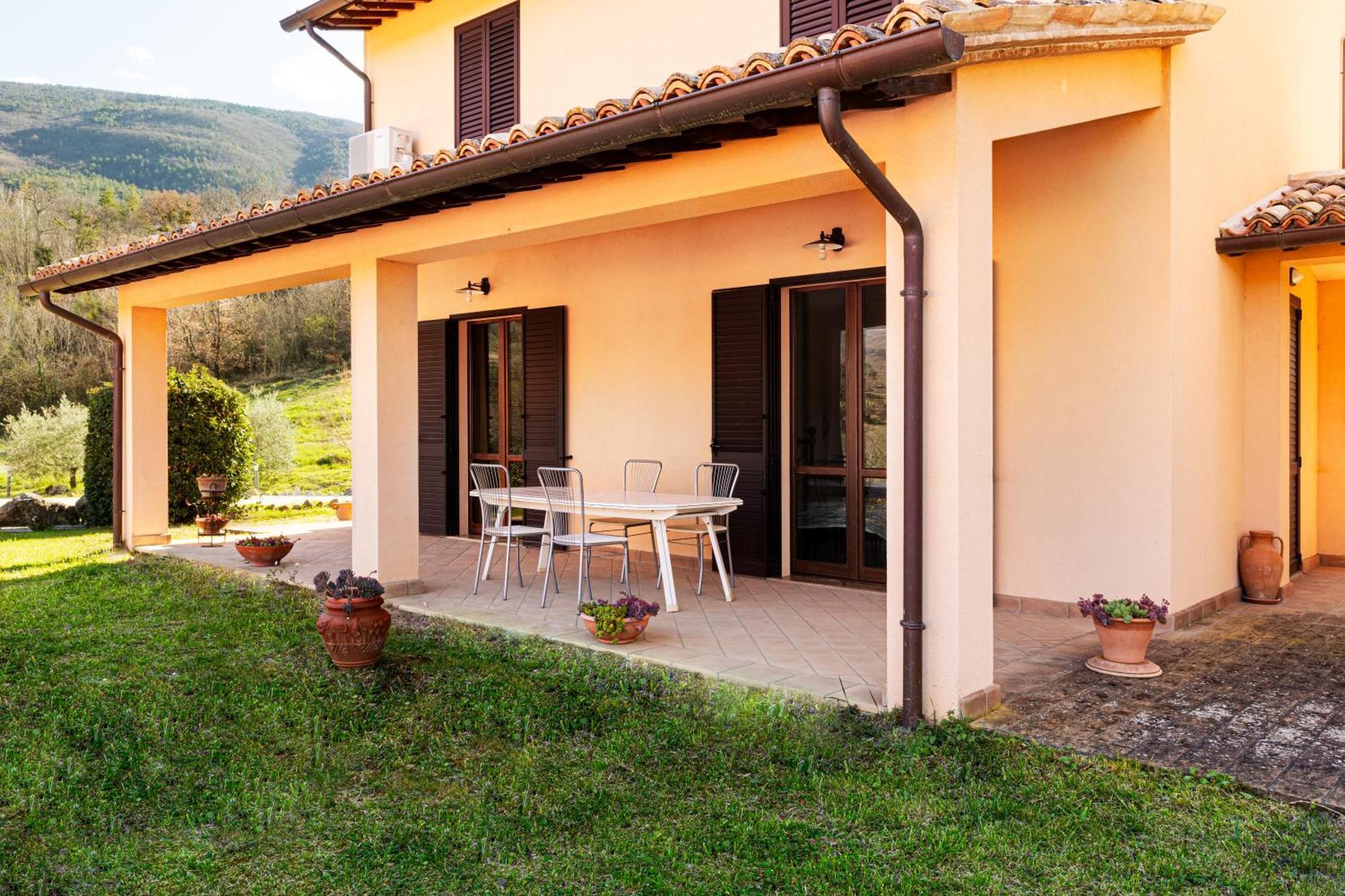 Вилла Relais Parco Del Subasio Пьяно-делле-Пьеве Экстерьер фото